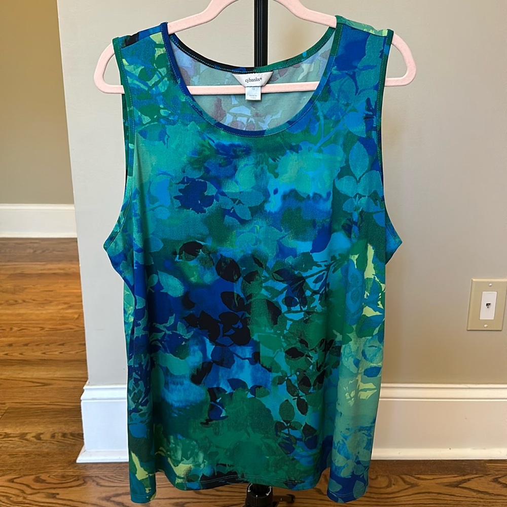 CJ Banks size 1X sleeveless blouse